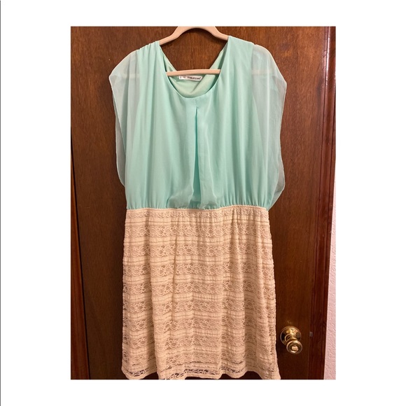Maurices Dresses & Skirts - Maurices size 3 dress